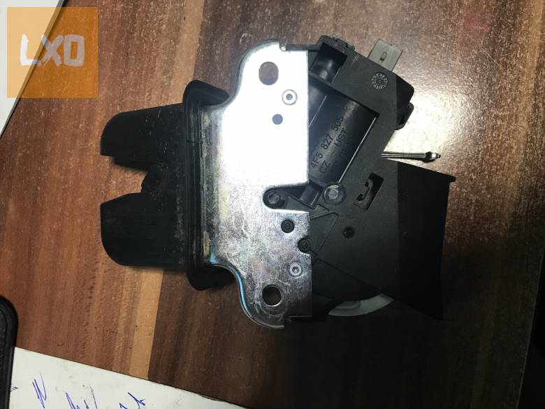 VW PASSAT CC * csomagtér zár 4F5 827 505 D apróhirdetés