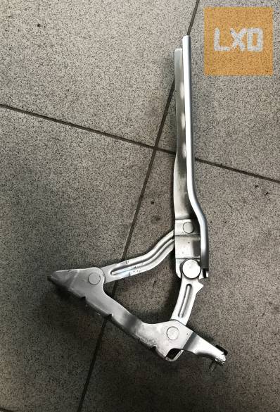 SKODA OCTAVIA II * jobb géptető zsanér 1Z0 823 302 C apróhirdetés