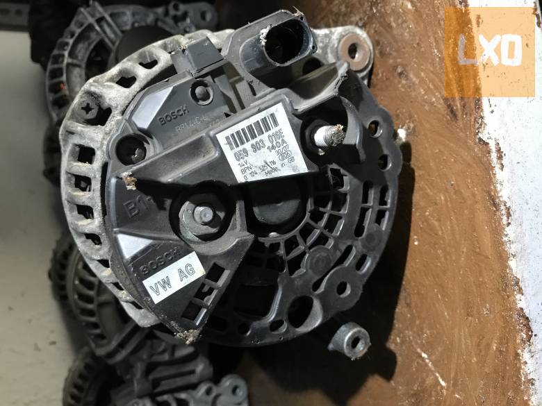 AUDI A5 8T 3,0 V6 TDI  * generátor 059 903 016 E apróhirdetés