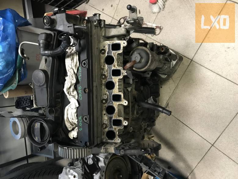 VW PASSAT CC 2,0 CR CBAB fűzött blokk hengerfejjel apróhirdetés