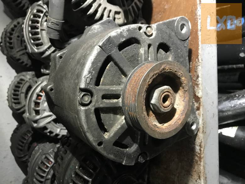 AUDI A6 4F 4,2 V8 BAT * generátor 079 903 015 apróhirdetés