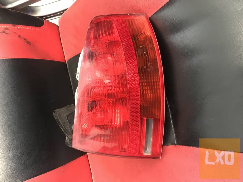 AUDI A4 B7 SEDAN * jobb hátsó külső lámpa apróhirdetés
