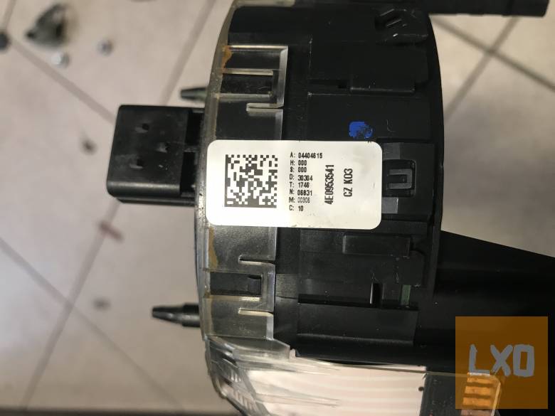 AUDI A4 B7 * légzsák átvezető + kormányszög jeladó 4E0 953 541 apróhirdetés