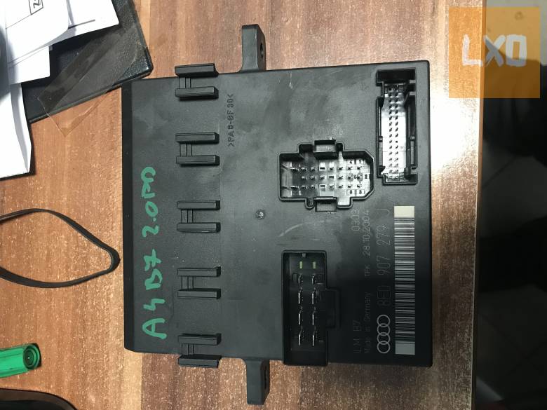 AUDI A4 B7 * komfortmodul 8E0 907 279 J apróhirdetés