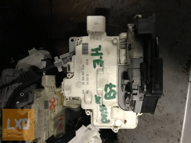 VW PASSAT B7 * jobb hátsó zár  3C4 839 016 A apróhirdetés