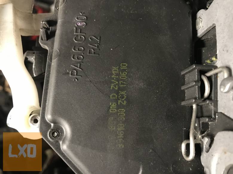 VW GOLF V * jobb hátsó zár apróhirdetés