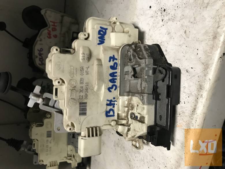 VW PASSAT B7 VARIANT  * bal hátsó zár 3C4 839 015 A apróhirdetés