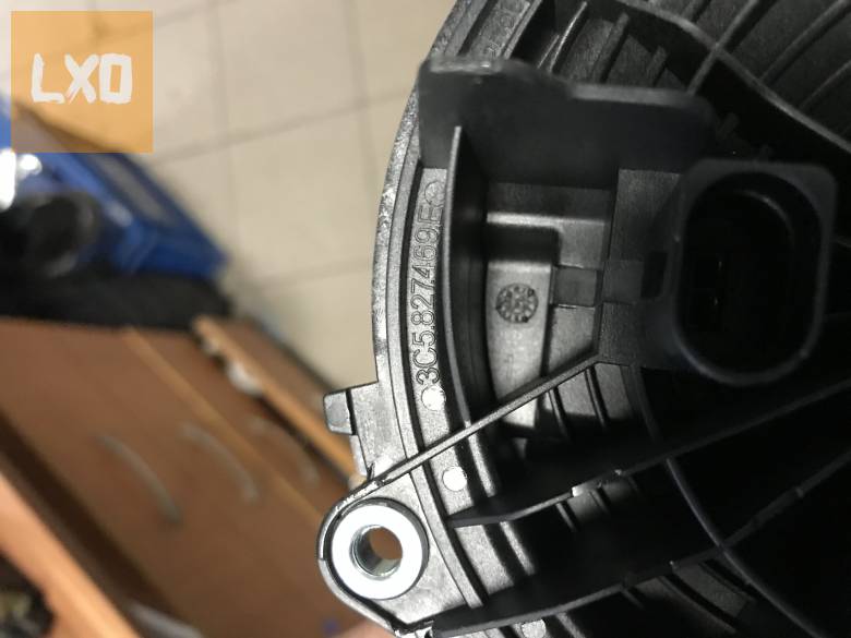 VW PASSAT CC * csomagtér nyitó 3C5 827 469 E apróhirdetés