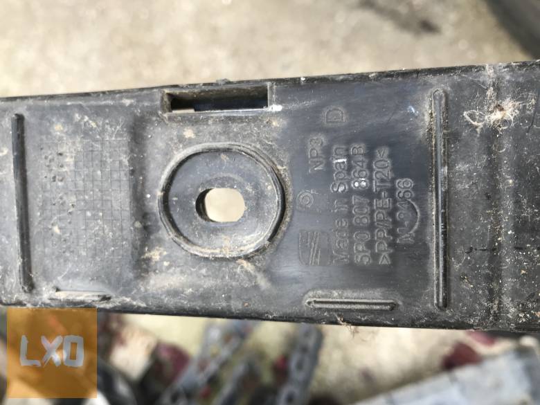 SEAT ALTEA 5P  / jobb hátsó lökhárító tartó 5P0 807 864 B apróhirdetés