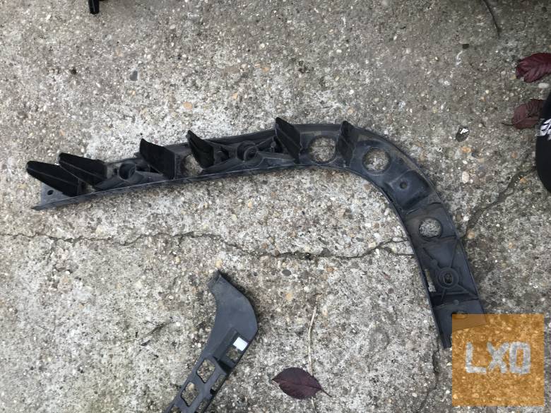 SEAT ALTEA 5P / bal hátsó lökhárító tartó 5P0 807 863 B apróhirdetés