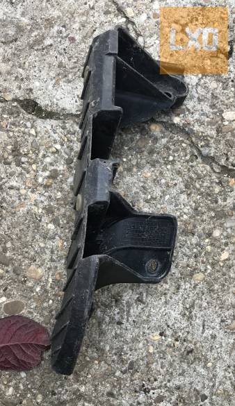 SEAT LEON 1P  / bal hátsó lökhárító tartó 1P0 807 377 apróhirdetés