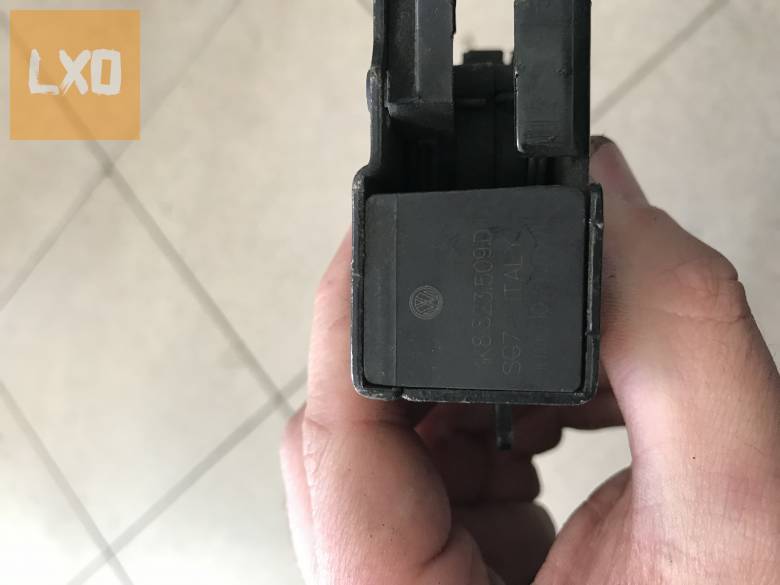 VW SCIROCCO  / géptető zár 1K8 823 509 D apróhirdetés