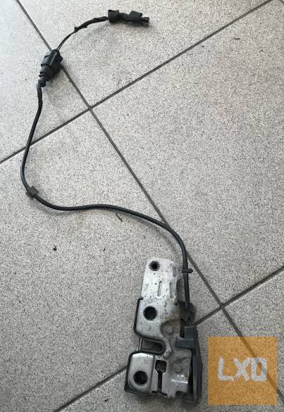 VW PASSAT B6   / géptető zár apróhirdetés