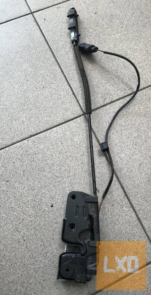 AUDI A5 8T  / géptető zár 8T1 823 746 apróhirdetés