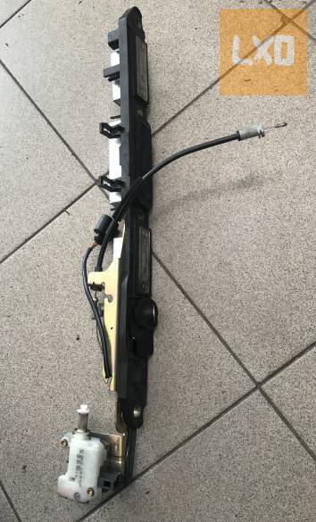 VW PASSAT B5.5 SEDAN rendszám világítás konzol apróhirdetés