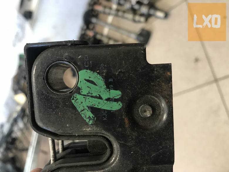 SEAT LEON II 1P  /  géptető zár apróhirdetés