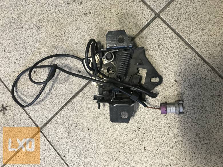 VW PASSAT B5.5  / géptető nyitó szerkezet 3B0 823 509 K apróhirdetés