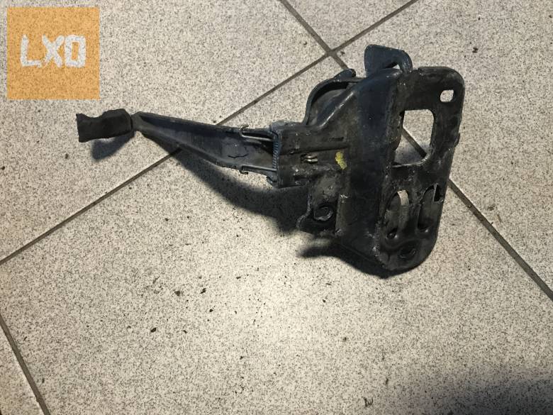 AUDI A4 B5  / géptető nyitó apróhirdetés