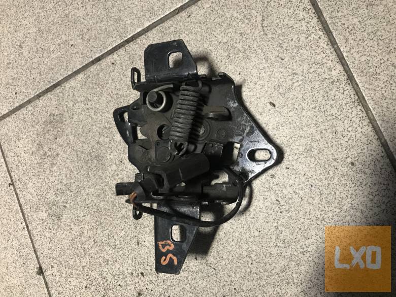 VW PASSAT B5 / motorháztető zárszerkezet 3B0 823 509 R apróhirdetés