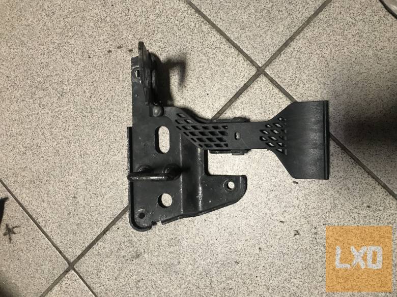 AUDI A4 B7 / géptető nyitó apróhirdetés