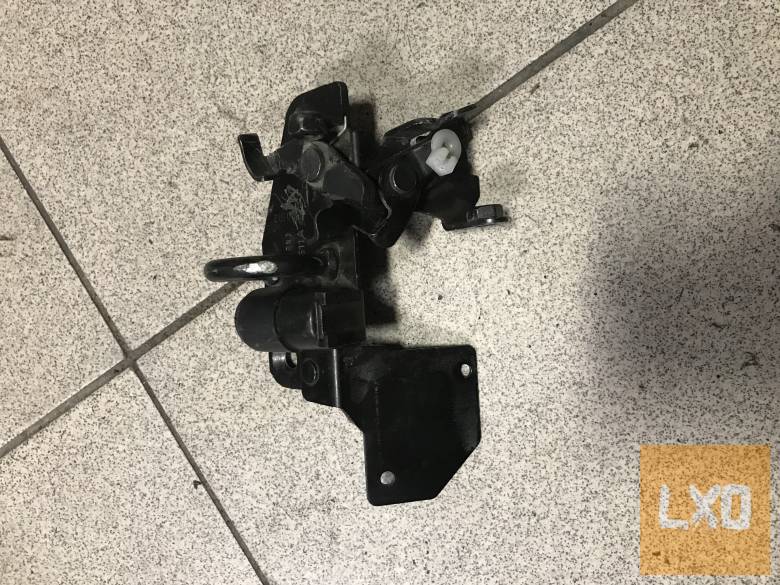 SKODA FABIA I  / csomagtér zárfogadó 6Y0 827 511 A apróhirdetés