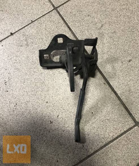 SKODA OCTAVIA II   / géptető nyitó 1Z0 823 480 E apróhirdetés