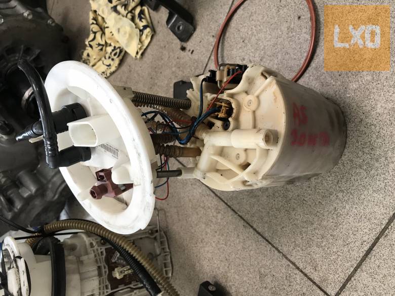 AUDI A5 8T 2,0 TFSI  / AC pumpa 8K0 919 050 D apróhirdetés