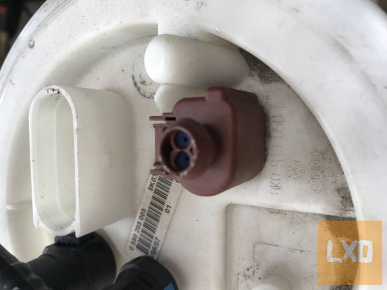 AUDI A5 8T 2,0 TFSI  / AC pumpa 8K0 919 050 D apróhirdetés