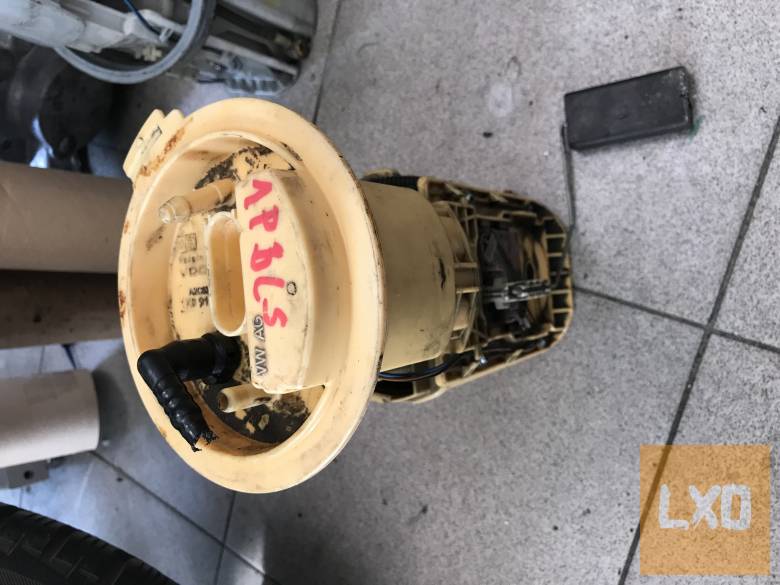 VW GOLF V  1,9 PD BLS  / AC pumpa 1K0 919 050 D apróhirdetés