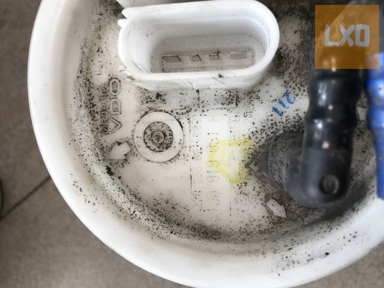 VW GOLF IV  1,6 16V  / AC pumpa 1J0 919 051 H apróhirdetés