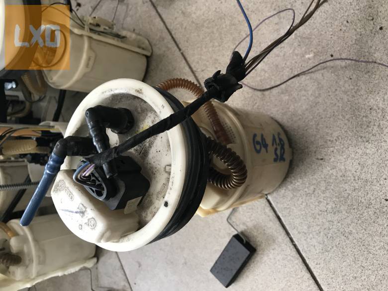 VW GOLF IV  1,6 SR  / AC pumpa 1J0 919 051 H apróhirdetés