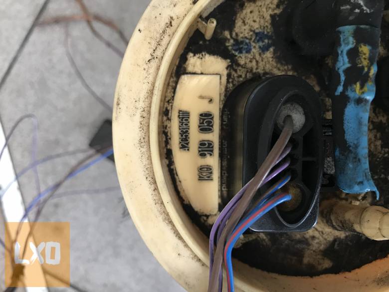 VW GOLF V 1,6 CR CAY / AC pumpa 1K0 919 050 J apróhirdetés