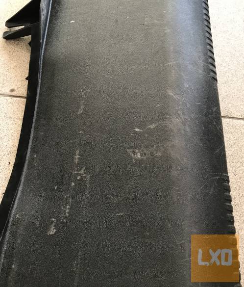 AUDI A4 B7 SEDAN / hátfal burkolat apróhirdetés