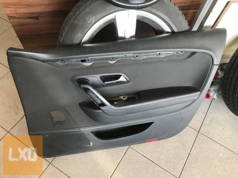 VW PASSAT CC / jobb első ajtókárpit apróhirdetés