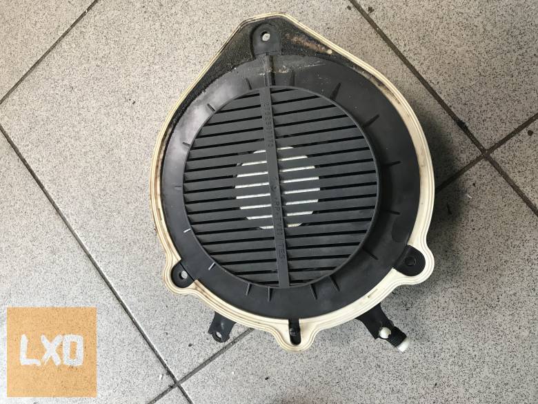 AUDI A4 B7 / hátsó hangszóró 8E0 035 411 apróhirdetés
