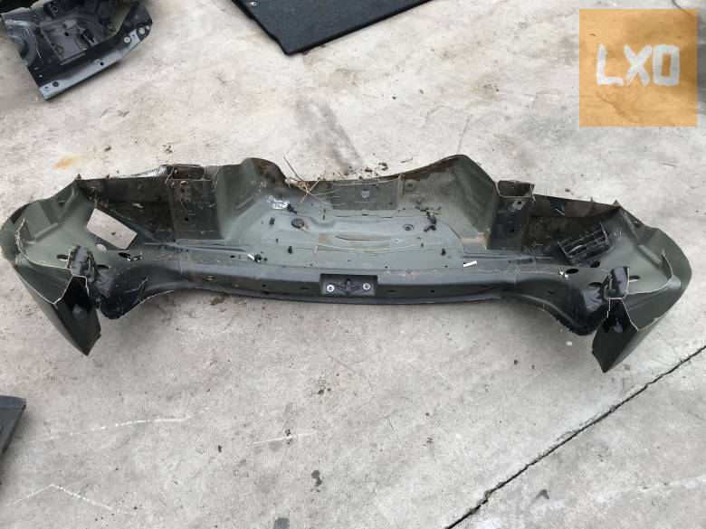 AUDI A4 B8  SEDAN FL / hátfa apróhirdetés