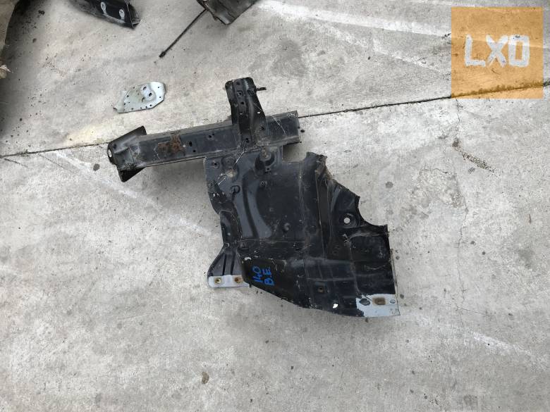 HYUNDAI I40  / bal első nyúlvány apróhirdetés