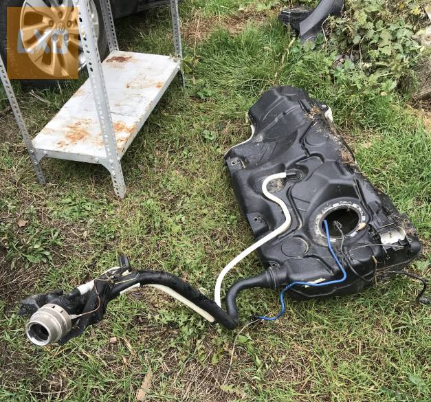 SKODA OCTAVIA III 2,0 CR üzemanyag tank 5Q0 201 085 F apróhirdetés