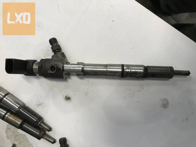 SEAT LEON 1P 1,6 CR CAY injektorok 03L 130 277 S/B apróhirdetés