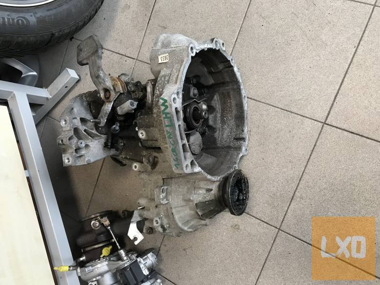 VW GOLF V 1,6 CR CAY ( kézi 5 ) LHW VÁLTÓ apróhirdetés