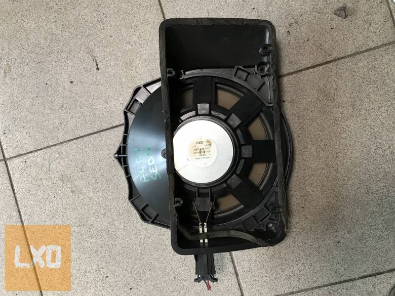 AUDI A4 B7 SEDAN / mélynyomó 8E5 035 412 apróhirdetés