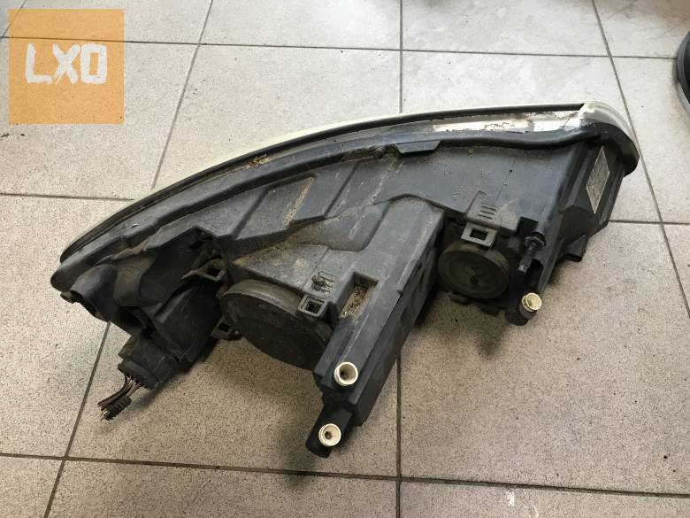 SKODA OCTAVIA II FL halogén, projektoros bal fényszóró 1Z1 941 015 F apróhirdetés