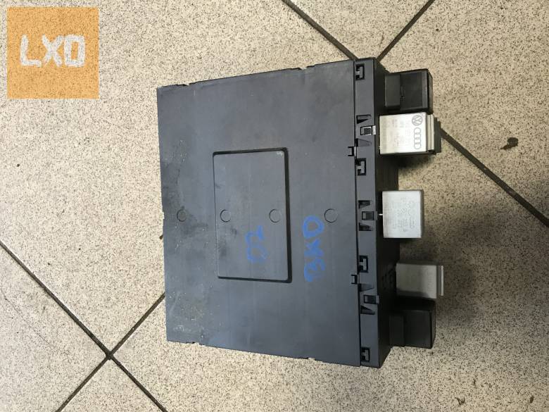 SKODA OCTAVIA II  / komfortmodul 3C0 937 049 E apróhirdetés