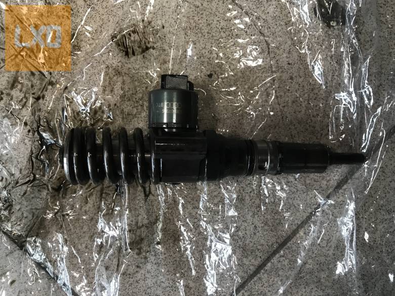 VW GOLF V 2,0 PD BKD / PD elem 03G 130 073 G apróhirdetés