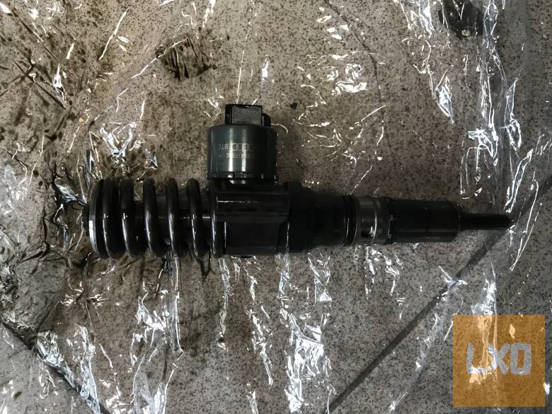 SKODA OCTAVIA II  2,0 PD BKD / PD elem 03G 130 073 G apróhirdetés