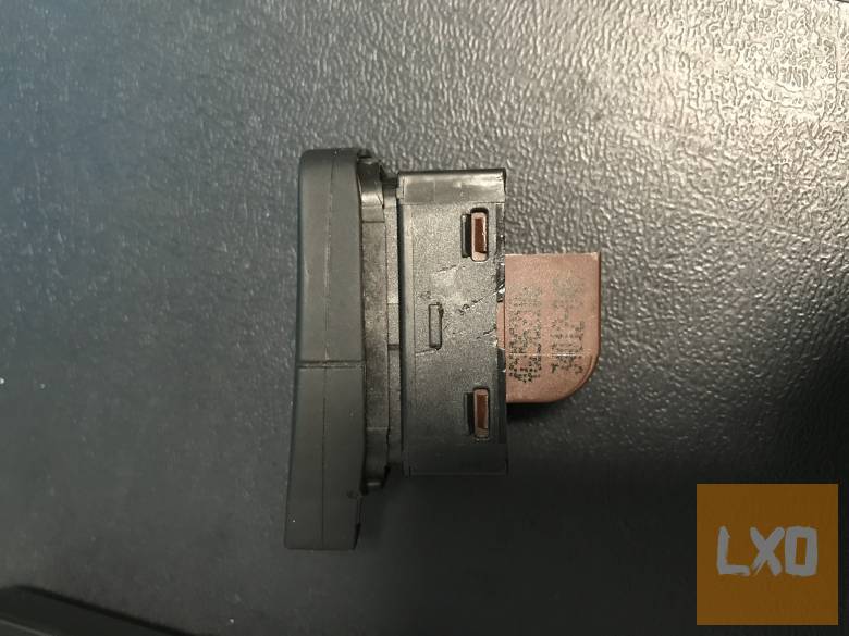 AUDI A6 4G / központi zár kapcsoló apróhirdetés