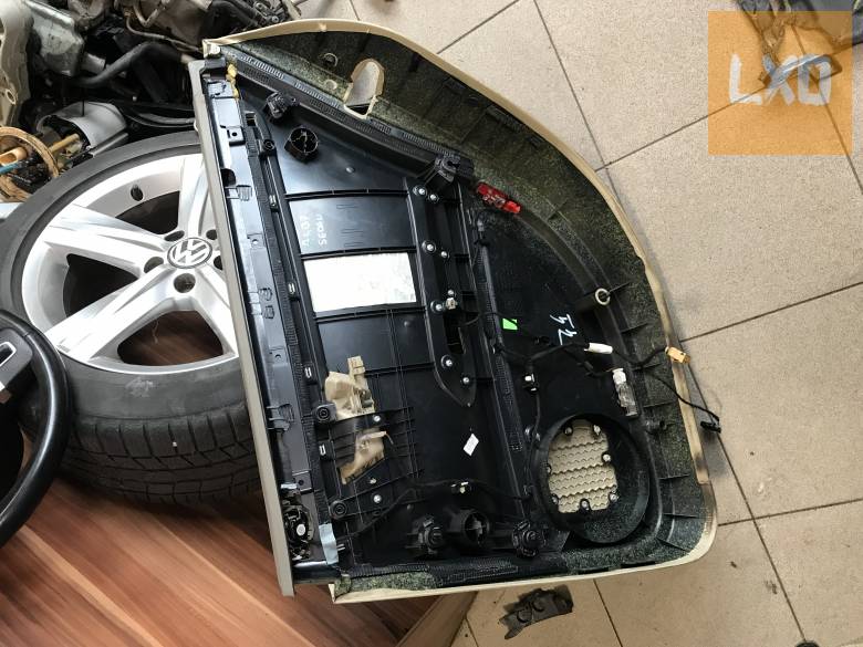 AUDI A4 B7 Sedan / bal hátsó ajtókárpit apróhirdetés