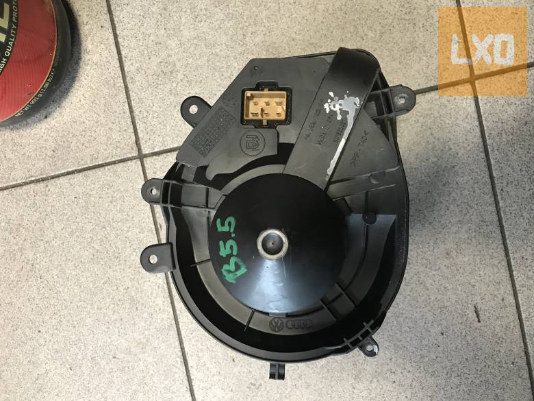 VW PASSAT B5.5 / fűtőmotor 8D1 820 021 apróhirdetés