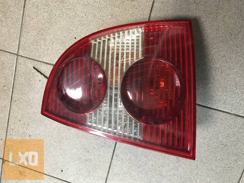 VW PASSAT B5.5  Sedan / jobb hátsó lámpa 3B5 945 096 AE apróhirdetés