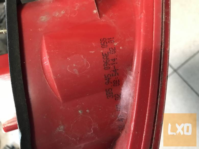 VW PASSAT B5.5  Sedan / jobb hátsó lámpa 3B5 945 096 AE apróhirdetés